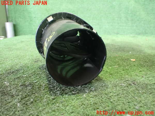 5UPJ-25627527]アルファロメオ・147 GTA(937AXL)エアコン吹き出し口2 (右) 中古_m0002.jpg