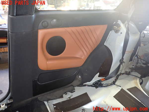 2UPJ-25627675]アルファロメオ・147 GTA(937AXL)右リアピラートリム 中古_m0003.jpg