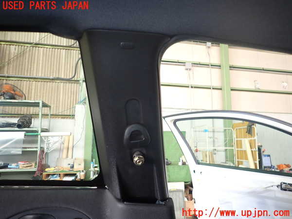 2UPJ-25627680]アルファロメオ・147 GTA(937AXL)左リアピラートリム 中古_m0002.jpg