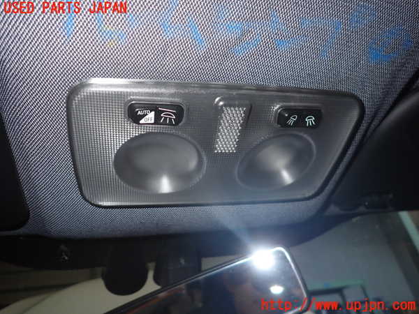 2UPJ-25626411]アルファロメオ・147 GTA(937AXL)ルームランプ1 (1列目真中) 中古_m0001.jpg