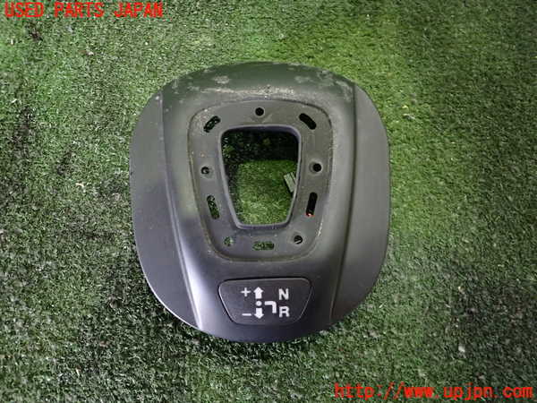 5UPJ-25627691]アルファロメオ・147 GTA(937AXL)内装トリム類1 中古_m0001.jpg