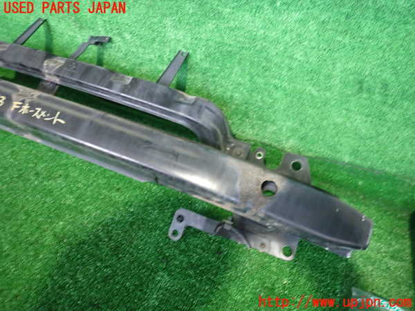 2UPJ-25631014]VW ルポGTI(6EAVY)フロントバンパーホースメント 中古_m0003.jpg