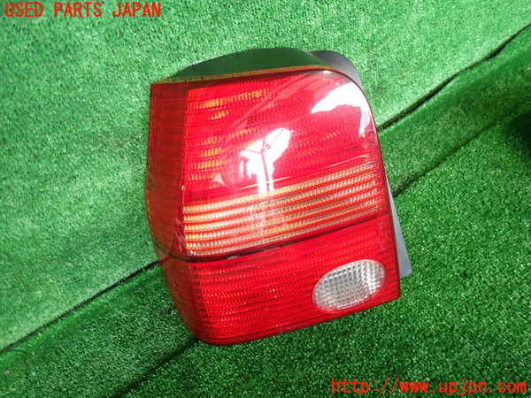 5UPJ-25631536]VW ルポGTI(6EAVY)左テールランプ 中古_m0001.jpg