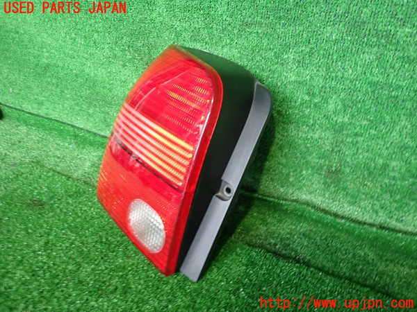 5UPJ-25631536]VW ルポGTI(6EAVY)左テールランプ 中古_m0002.jpg