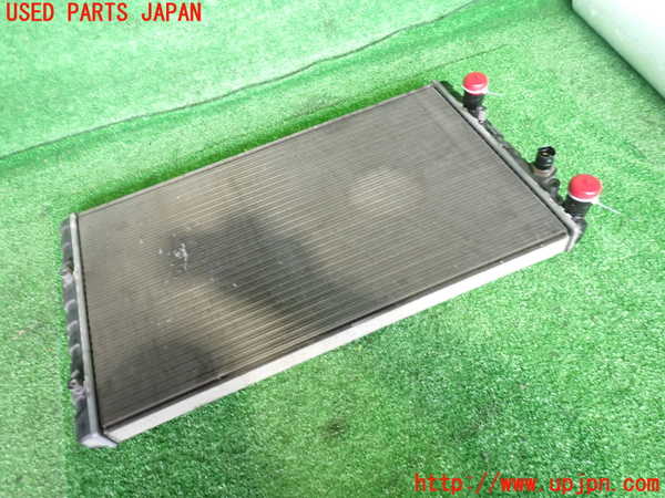 2UPJ-25632321]VW ルポGTI(6EAVY)ラジエーター1 中古_m0003.jpg