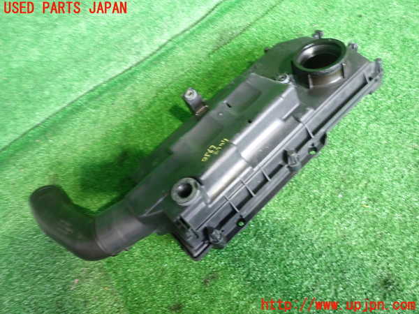 2UPJ-25632560]VW ルポGTI(6EAVY)エアクリーナーボックス 中古_m0002.jpg