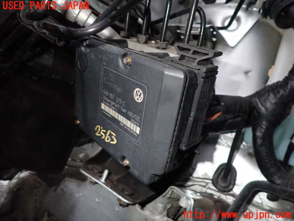 2UPJ-25634040]VW ルポGTI(6EAVY)ABSアクチュエーター 中古_m0002.jpg