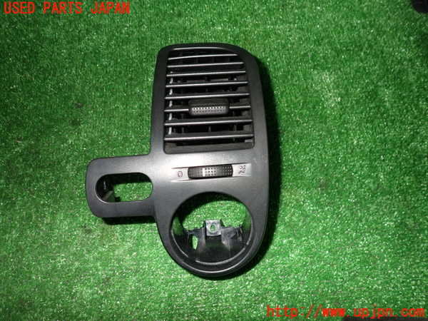 5UPJ-25637527]VW ルポGTI(6EAVY)エアコン吹き出し口2 (右) 中古_m0001.jpg
