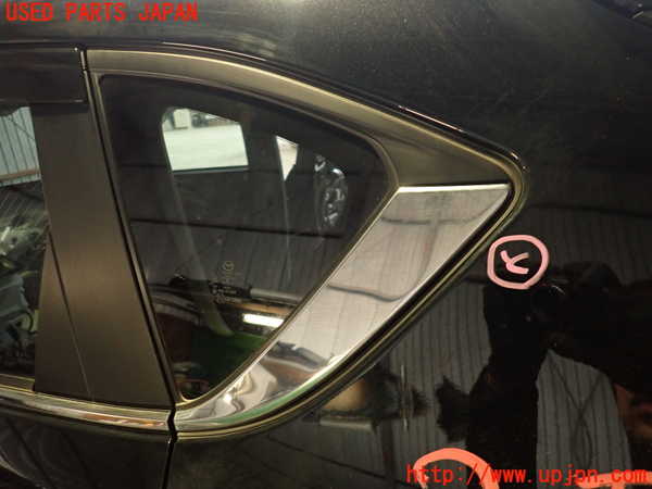 2UPJ-25641382]CX-5(KF2P)左クォーターガラス (43R-005844 M31Q8) 中古_m0001.jpg