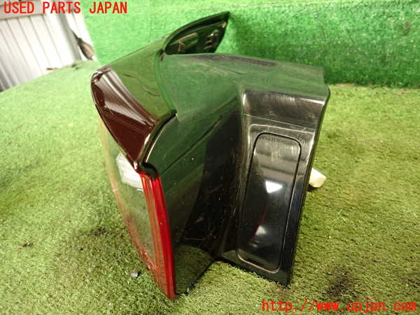 2UPJ-25641536]CX-5(KF2P)左テールランプ 中古_m0002.jpg