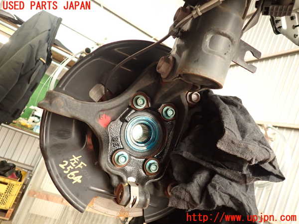 2UPJ-25644295]CX-5(KF2P)左フロントナックルハブ 中古_m0002.jpg