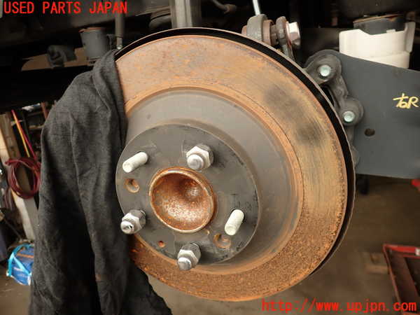 2UPJ-25644300]CX-5(KF2P)右リアナックルハブ 中古_m0001.jpg