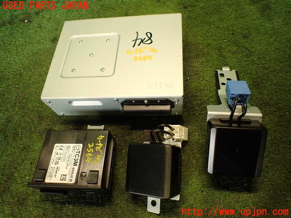 2UPJ-25646589]CX-5(KF2P)カーナビゲーション 中古_m0001.jpg