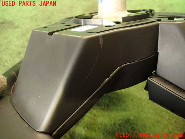 2UPJ-25647855]CX-5(KF2P)ステアリングホイール 中古_m0004.jpg