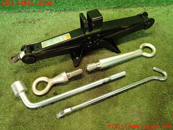 2UPJ-25647805]CX-5(KF2P)車載工具 中古_m0001.jpg