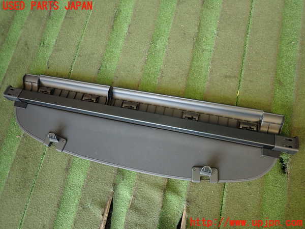 2UPJ-25647761]CX-5(KF2P)トノカバー1 中古_m0004.jpg