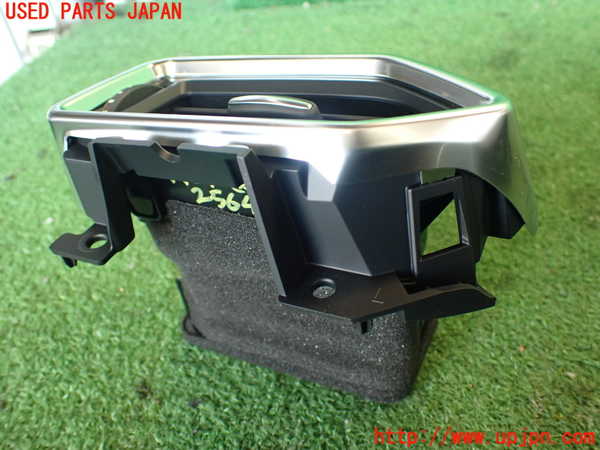 2UPJ-25647528]CX-5(KF2P)エアコン吹き出し口3 左 中古_m0002.jpg