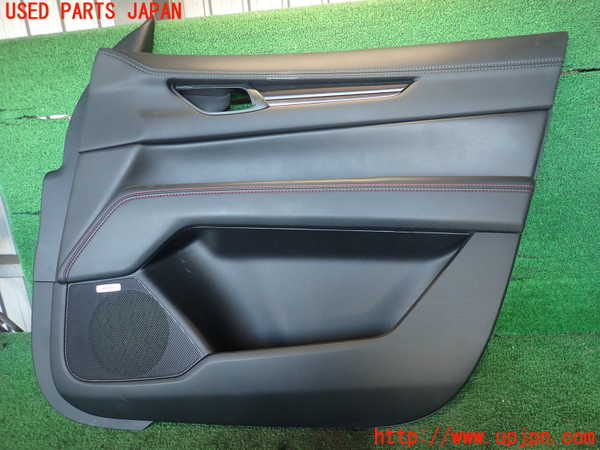 2UPJ-25641234]CX-5(KF2P)右前ドア内張り 中古_m0001.jpg