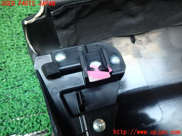 2UPJ-25641234]CX-5(KF2P)右前ドア内張り 中古_m0005.jpg