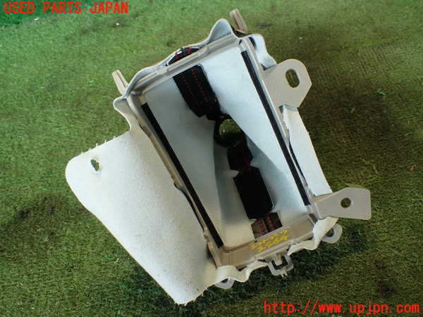 2UPJ-25647575]CX-5(KF2P)シフトブーツ 中古_m0003.jpg