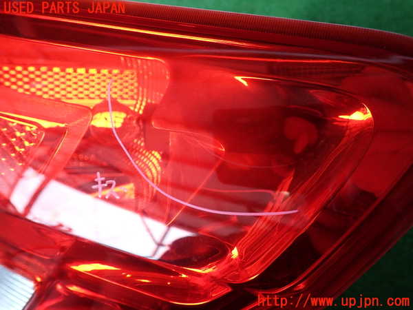 2UPJ-25651530]ジープ・グランドチェロキー(WK57A)右テールランプ 中古_m0003.jpg