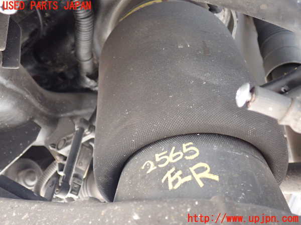 2UPJ-25655105]ジープ・グランドチェロキー(WK57A)左リアスプリング 中古_m0001.jpg
