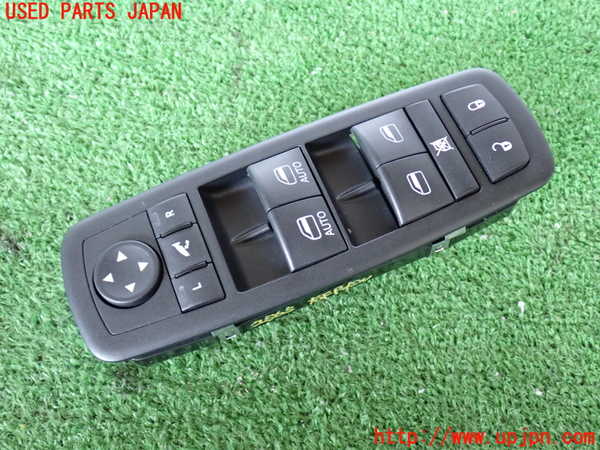 2UPJ-25656240]ジープ・グランドチェロキー(WK57A)右前パワーウィンドウスイッチ 中古_m0001.jpg
