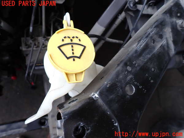 2UPJ-25656791]ジープ・グランドチェロキー(WK57A)ウォッシャータンク1 中古_m0001.jpg