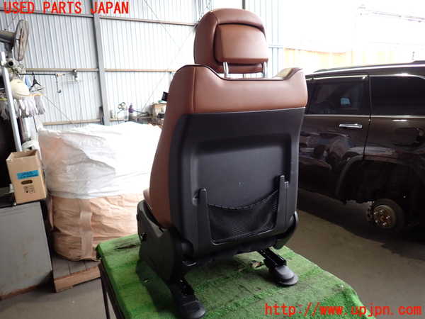 2UPJ-25657065]ジープ・グランドチェロキー(WK57A)助手席シート 中古_m0003.jpg