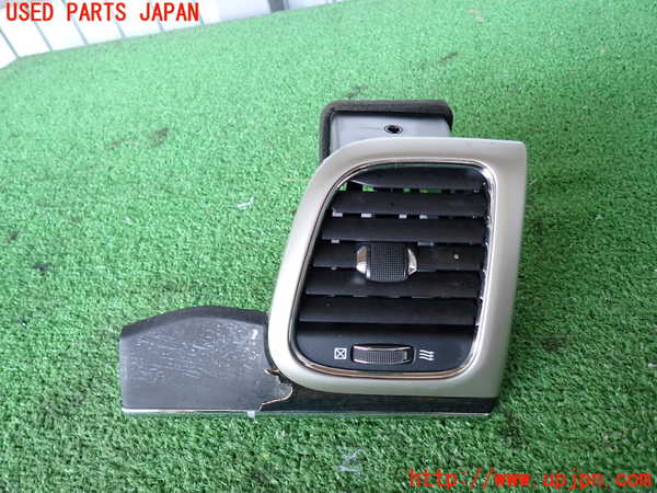 2UPJ-25657527]ジープ・グランドチェロキー(WK57A)エアコン吹き出し口2 (右) 中古_m0001.jpg