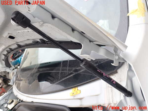 5UPJ-25661068]ボルボ・XC90(LB420TXCM)ボンネットダンパー 中古_m0002.jpg