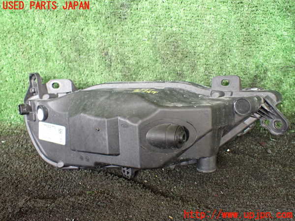 1UPJ-25661182]ボルボ・XC90(LB420TXCM)左フォグ 中古_m0003.jpg