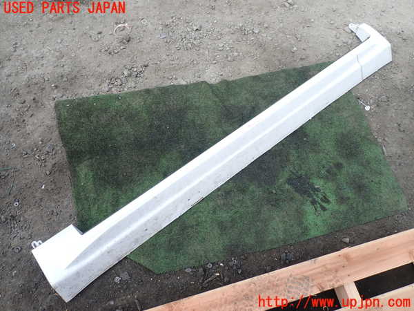 1UPJ-25661392]ボルボ・XC90(LB420TXCM)左サイドステップ 中古_m0001.jpg