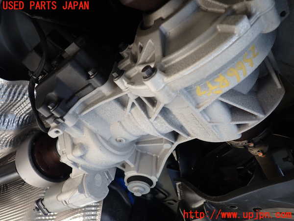 5UPJ-25664355]ボルボ・XC90(LB420TXCM)リアデフ 中古_m0002.jpg