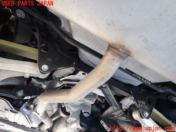 5UPJ-25665295]ボルボ・XC90(LB420TXCM)リアメンバー 中古_m0001.jpg