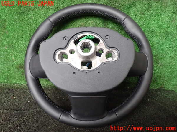 1UPJ-25667855]ボルボ・XC90(LB420TXCM)ステアリングホイール 中古_m0002.jpg