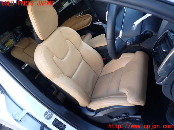 1UPJ-25667035]ボルボ・XC90(LB420TXCM)運転席シート 中古_m0001.jpg