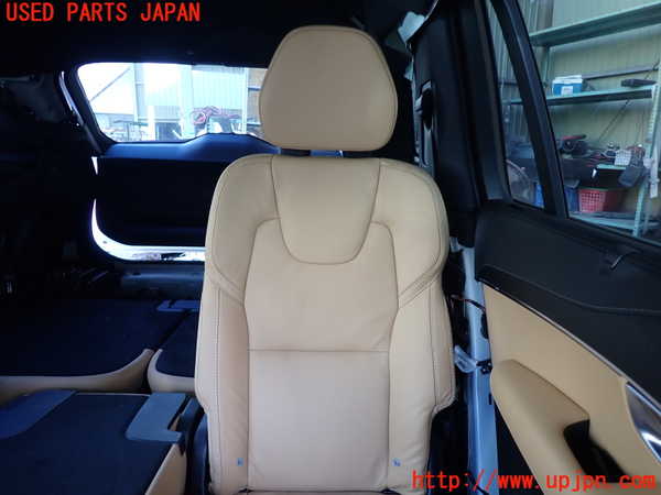1UPJ-25667175]ボルボ・XC90(LB420TXCM)左2列目シート 中古_m0002.jpg