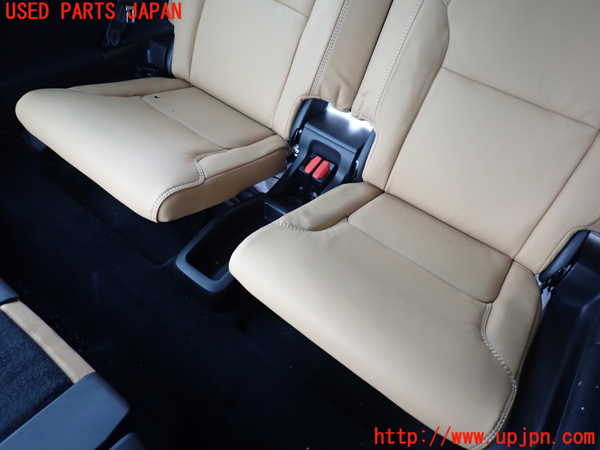 1UPJ-25667210]ボルボ・XC90(LB420TXCM)3列目シート 中古_m0003.jpg