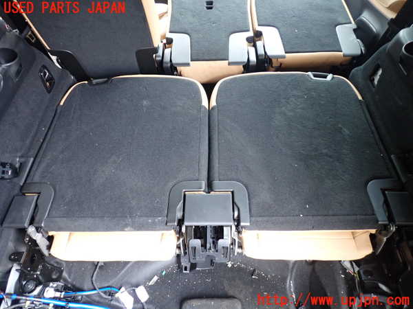 1UPJ-25667210]ボルボ・XC90(LB420TXCM)3列目シート 中古_m0005.jpg
