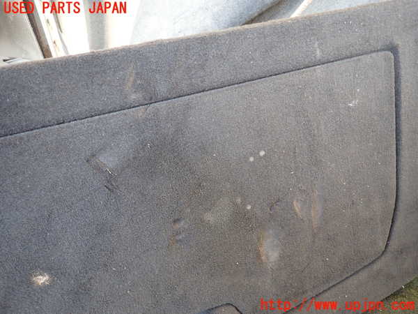 5UPJ-25667771]ボルボ・XC90(LB420TXCM)ラゲッジトレイ1 中古_m0002.jpg