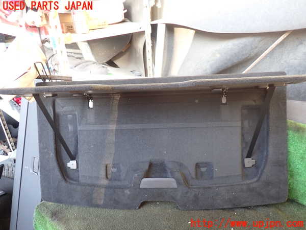 5UPJ-25667771]ボルボ・XC90(LB420TXCM)ラゲッジトレイ1 中古_m0003.jpg