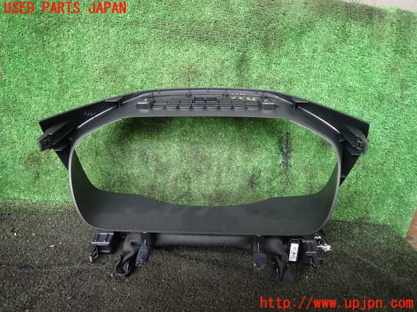 5UPJ-25667510]ボルボ・XC90(LB420TXCM)メーターフード 中古_m0002.jpg