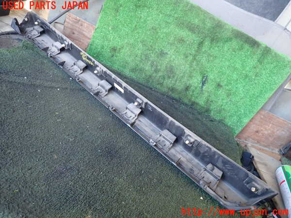1UPJ-25671292]ヴェルファイアハイブリッド(AYH30W)右後ドアパネル 中古_m0002.jpg