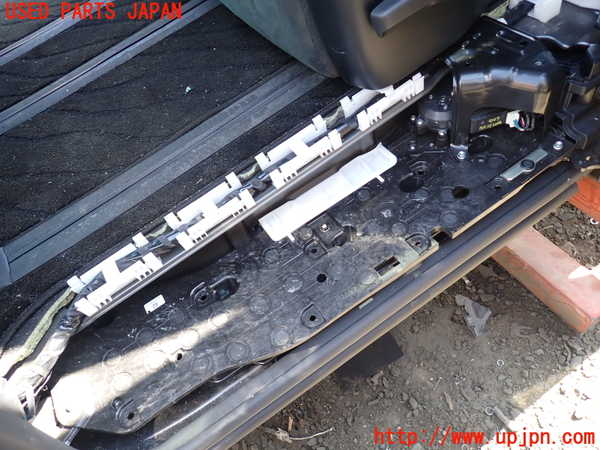 5UPJ-25671349]ヴェルファイアハイブリッド(AYH30W)左後パワースライドドアユニット 中古_m0001.jpg