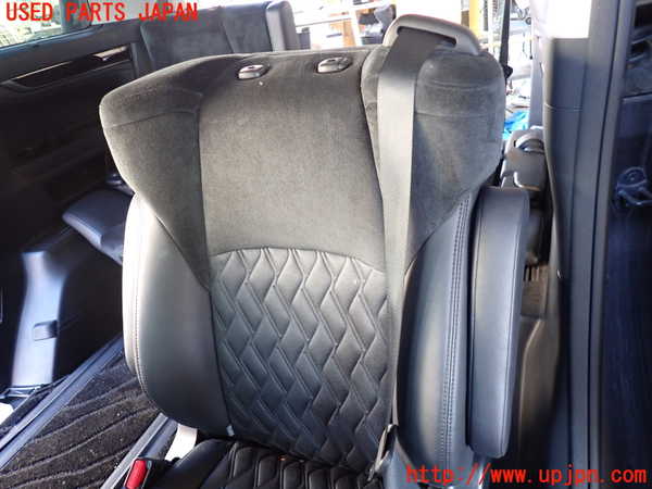 1UPJ-25677175]ヴェルファイアハイブリッド(AYH30W)左2列目シート 中古_m0002.jpg