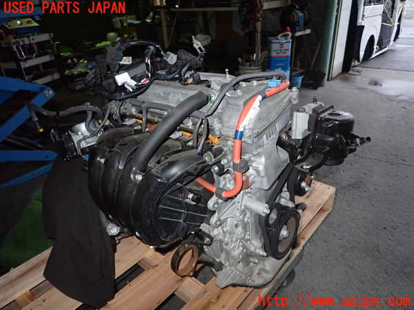 1UPJ-25682010]SAI(サイ)(AZK10)エンジン 2AZ-FXE 中古_m0002.jpg