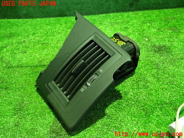 5UPJ-25687526]SAI(サイ)(AZK10)エアコン吹き出し口1 (右) 中古_m0002.jpg