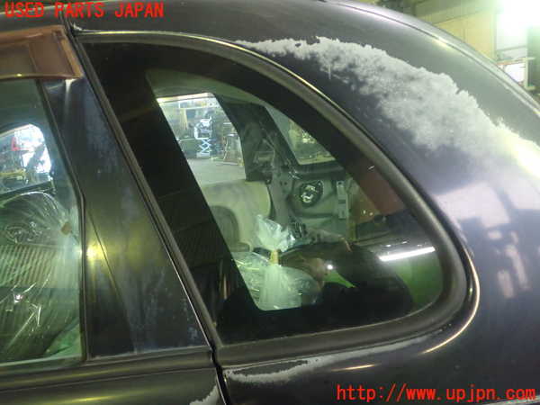 5UPJ-25691382]PTクルーザー(PT2K20)左クォーターガラス 43R-004584 中古_m0001.jpg