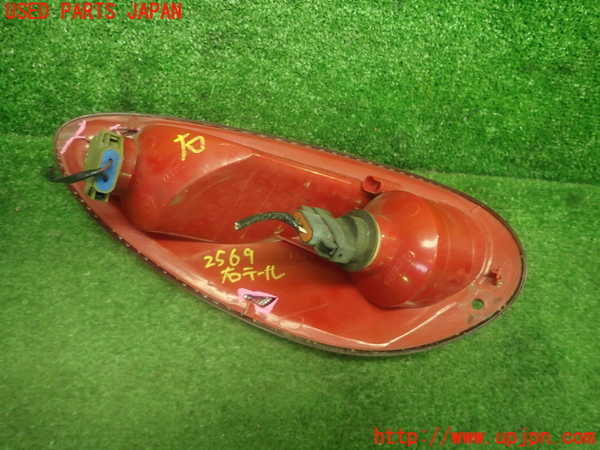 1UPJ-25691530]PTクルーザー(PT2K20)右テールランプ ジャンク部品取り_m0003.jpg